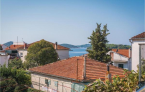 Lovely Apartment In Rogoznica With Wifi